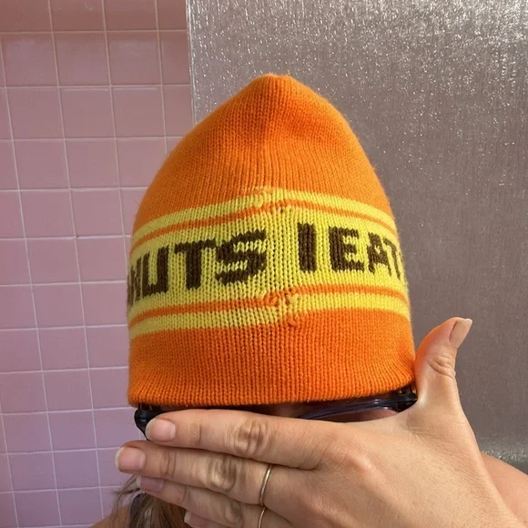 I Eat peanuts 🥜 Vintage hat - Picture 6 of 6